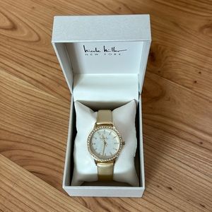 Nicole Miller gold tone watch NWT in gift box